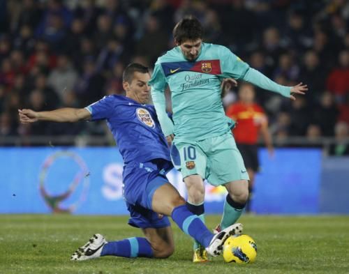 2011-11-26t213417z_01_svp202_rtridsp_3_soccer-spain_reuters