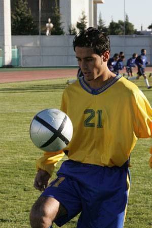  أحمد غازي حتاملة