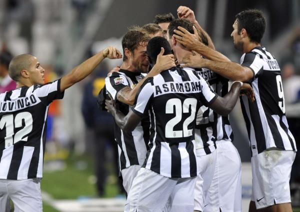 2012-08-25t203808z_476421436_gm1e88q0ct201_rtrmadp_3_soccer-italy_reuters