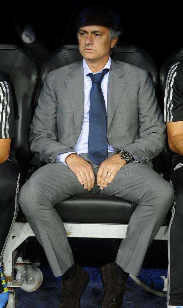 2012-09-18t192304z_802425222_lr1e89i1hu6t7_rtrmadp_3_soccer-champions_reuters