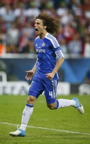 2012-05-19t213007z_01_hpb73_rtridsp_3_soccer-champions_reuters