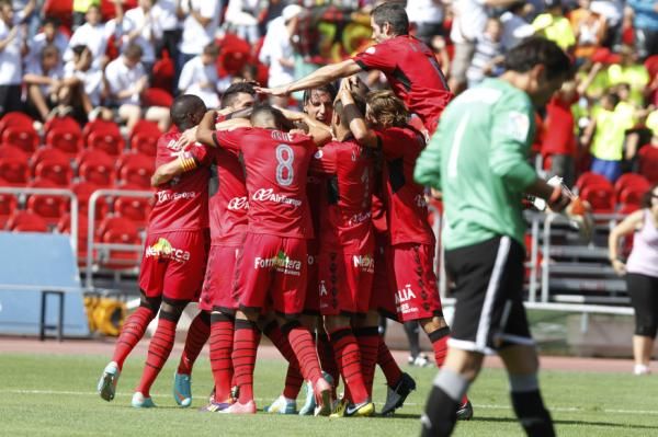 2012-09-23t112943z_2003673368_gm1e89n1i3p01_rtrmadp_3_soccer-spain_reuters