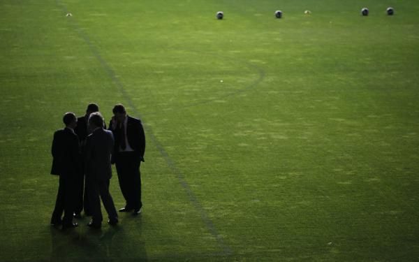 2012-09-23t194019z_278807346_gm1e89o0a2y01_rtrmadp_3_soccer-spain_reuters