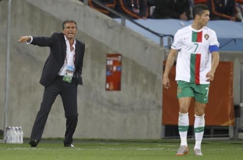 كيروش ورونالدو أثناء تدريبه لمنتخب البرتغال