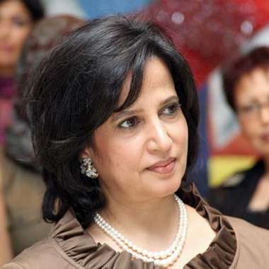 الشيخة مي بنت محمد آل خليفة.