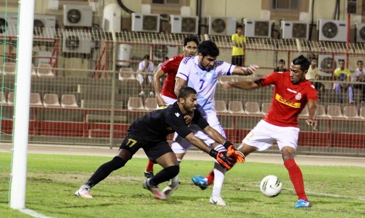 لقطة من مباراة النجمة والمحرق ...تصوير : زكي الشيخ 