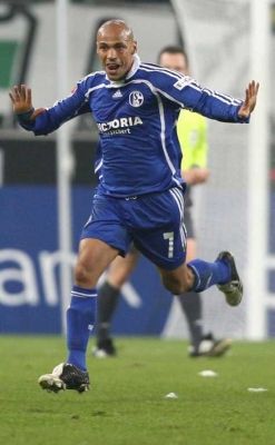 جوستافو فاريلا 