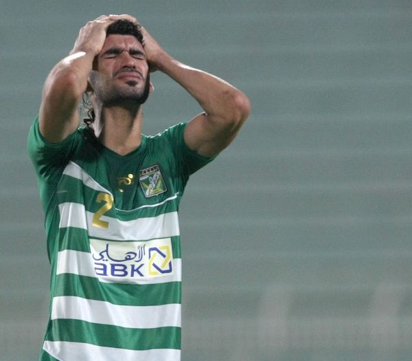 سيد عدنان مدافع العربي يصرخ بعد التعادل