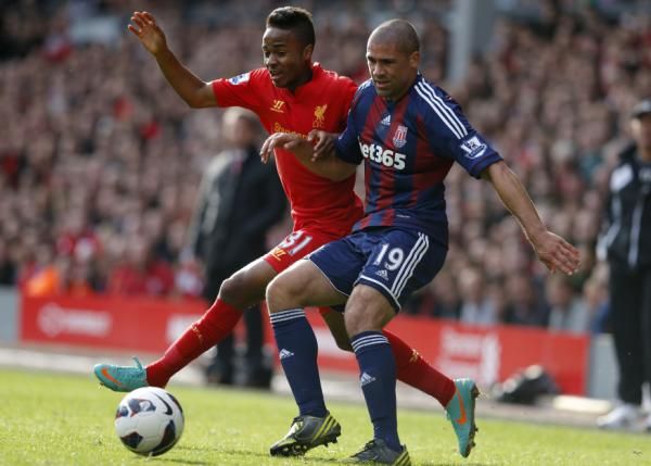 2012-10-07t150725z_1098122976_gm1e8a71s6001_rtrmadp_3_soccer-england_reuters