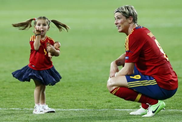 2012-07-01t205540z_764845491_lm2e8711m4e01_rtrmadp_3_soccer-euro_reuters