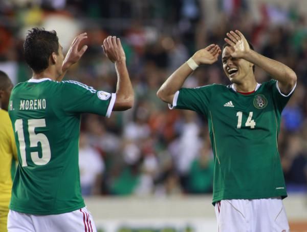 2012-10-13t033015z_1048126633_gm1e8ad0vmo01_rtrmadp_3_soccer-world_reuters