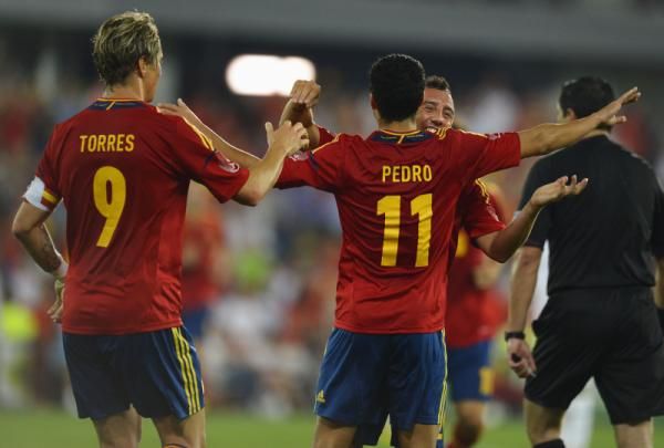 2012-09-07t211951z_1791550367_gm1e8980epo01_rtrmadp_3_soccer-friendly_reuters