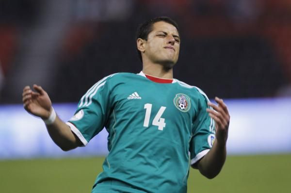 2012-09-12t040434z_1542377505_gm1e89c0xhm01_rtrmadp_3_soccer-world_reuters