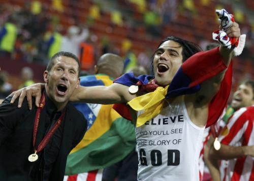 2012-05-09t212317z_01_uel437_rtridsp_3_soccer-europa_reuters