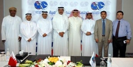  النعيمي يتوسّط أعضاء اللجنة الاعلامية