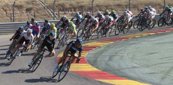 2012-08-24t165059z_527087532_gm1e88p01h501_rtrmadp_3_cycling-vuelta_reuters