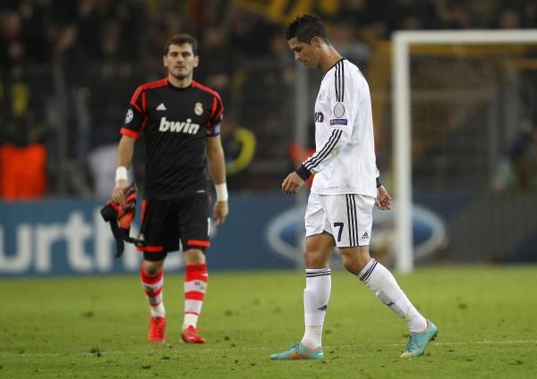 2012-10-24t205058z_311003359_lr1e8ao1lwnau_rtrmadp_3_soccer-champions_reuters
