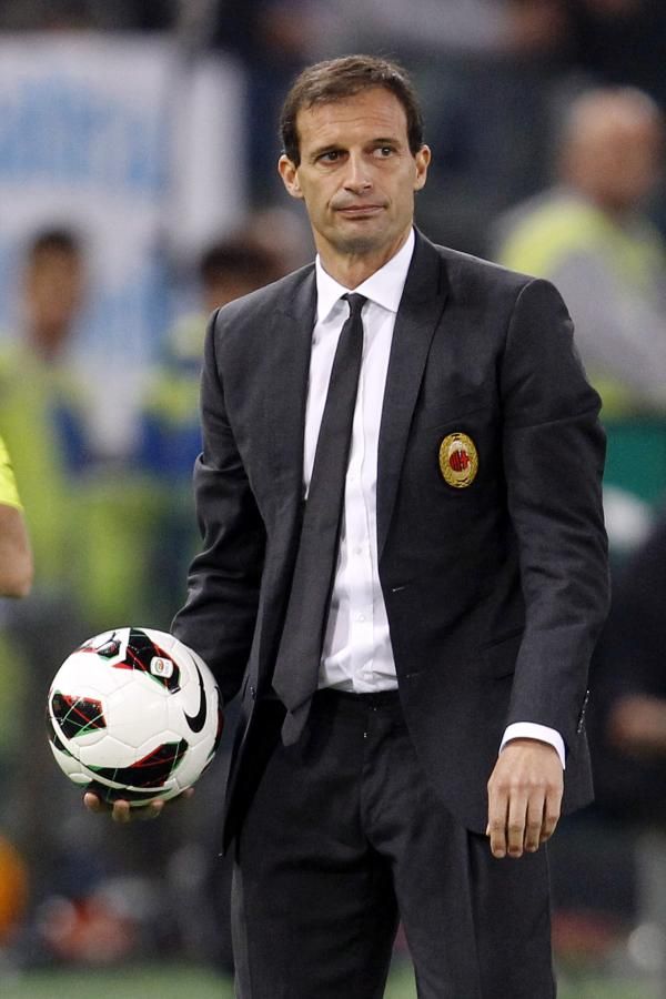 2012-10-20t202241z_399838534_gm1e8al0c1o01_rtrmadp_3_soccer-italy_reuters