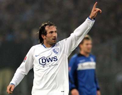 اليوناني ثيوفانيس جيكاس