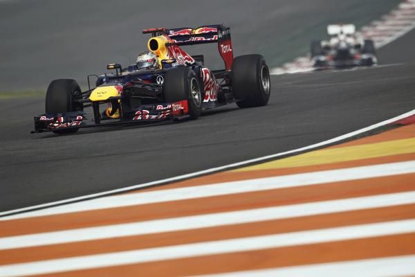 2012-10-27t081942z_252607851_sr1e8ar0n4dfr_rtrmadp_3_motor-racing-prix_reuters