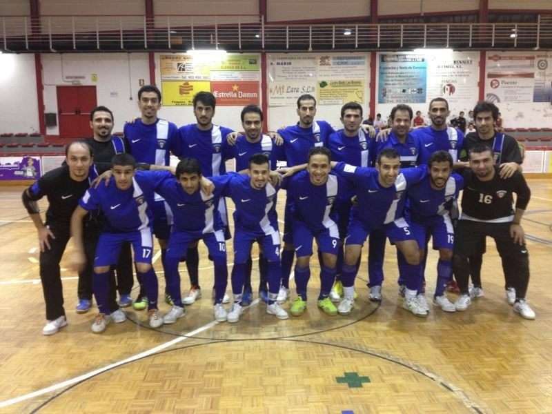 لاعبو ازرق الصالات يستعدون لكأس العالم