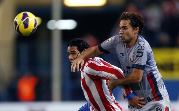 2012-10-28t204054z_372629862_gm1e8at0cz601_rtrmadp_3_soccer-spain_reuters