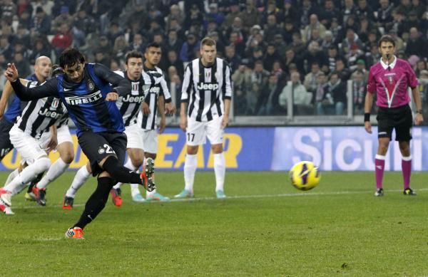 2012-11-03t212149z_741931135_gm1e8b40ev301_rtrmadp_3_soccer-italy_reuters