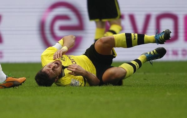 2012-11-03t150102z_1484872934_bm2e8b318dt01_rtrmadp_3_soccer-germany_reuters