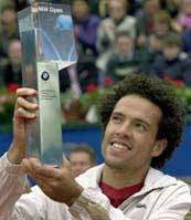 يونس العيناوي يغادر البطولة مبكرا 