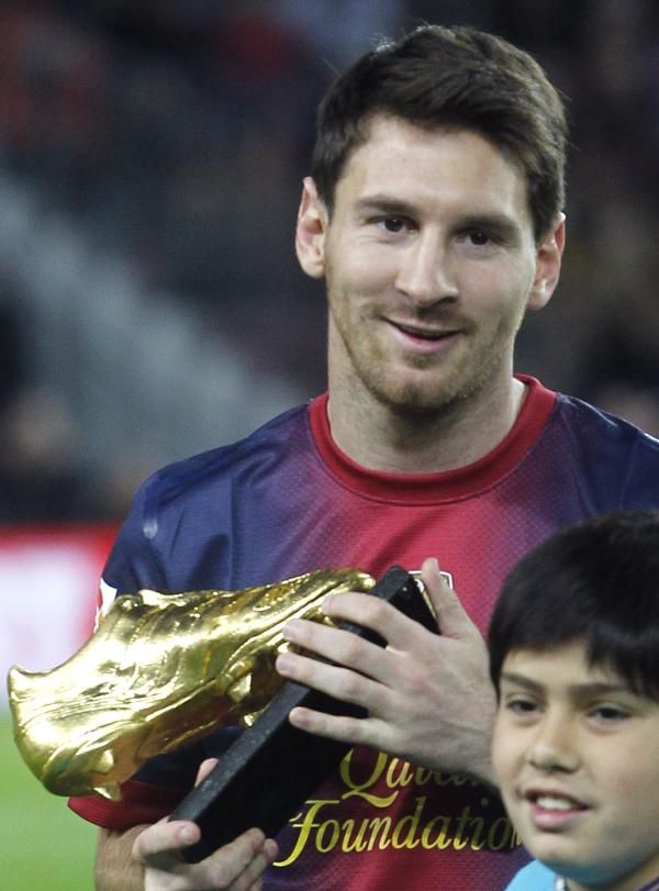 2012-11-03t215339z_21881481_gm1e8b40gbq01_rtrmadp_3_soccer-spain_reuters