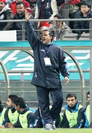 عبدالعزيز حمادة 