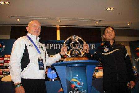 مدربا الاهلي واولسان وكأس دوري أبطال آسيا