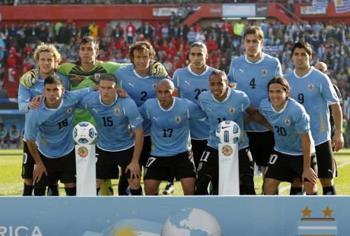2011-07-24t205332z_01_sfr24_rtridsp_3_soccer-copa_reuters