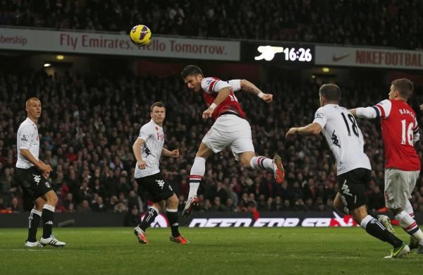 2012-11-10t164718z_1706227417_gm1e8bb024j01_rtrmadp_3_soccer-england_reuters
