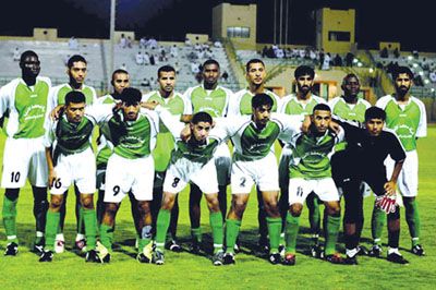 النهضة يقترب من الفوز بالدوري العماني  