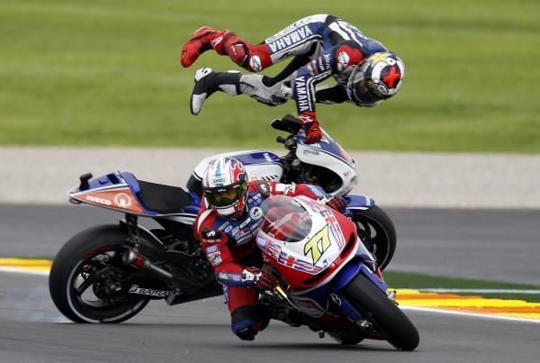 2012-11-11t150302z_445790809_gm1e8bb1rpw01_rtrmadp_3_motorcycling-prix-valencia_reuters