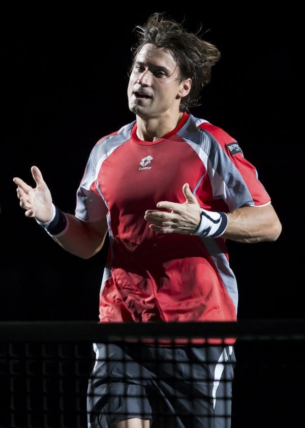 2012-11-04t170844z_1818128754_lr1e8b41bm997_rtrmadp_3_tennis-men-masters_reuters