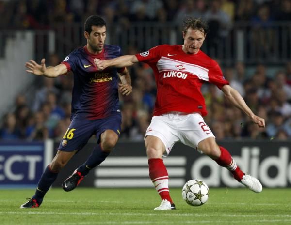 2012-09-19t200459z_2093757956_lr1e89j1js12u_rtrmadp_3_soccer-champions_reuters