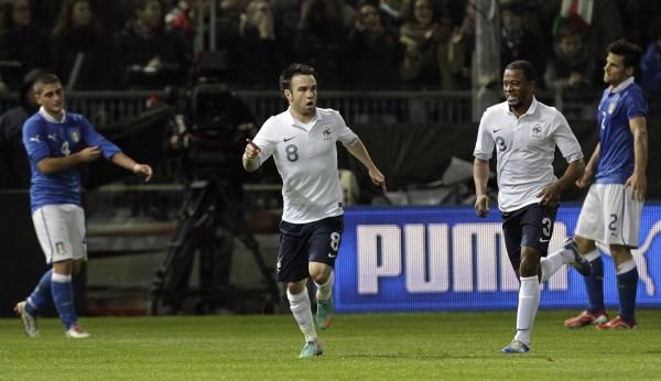 2012-11-14t210939z_940006530_gm1e8bf0eb501_rtrmadp_3_soccer-friendly_reuters