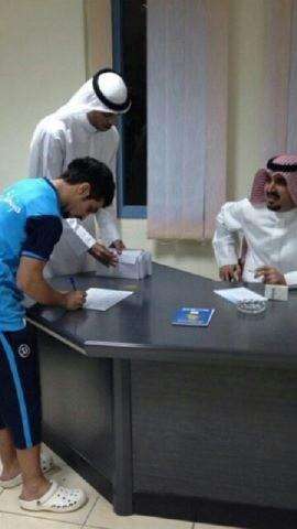 الشيخ تركي اليوسف منح كل لاعب 500 دينار عقب المباراة