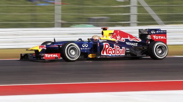 2012-11-16t211742z_1896783738_tb3e8bg1n5cpn_rtrmadp_3_motor-racing_reuters
