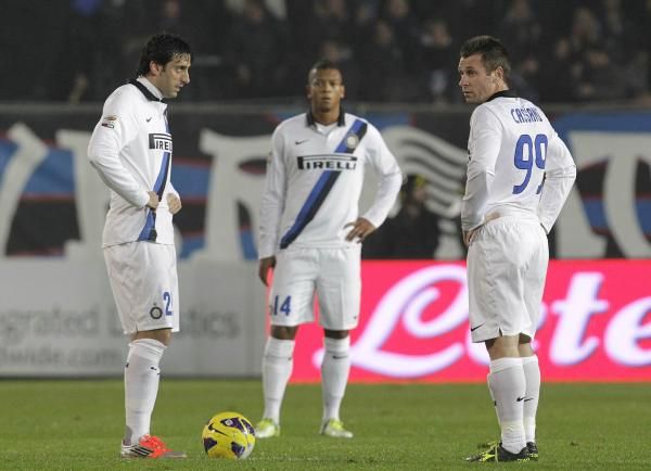 2012-11-11t213857z_1917755121_gm1e8bc0fn001_rtrmadp_3_soccer-italy_reuters