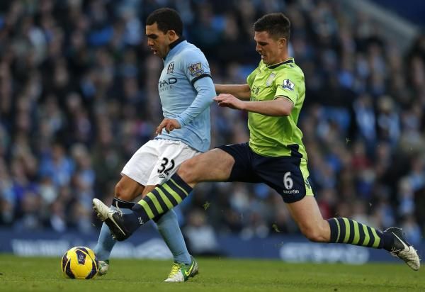 2012-11-17t160948z_971245006_gm1e8bi00fa01_rtrmadp_3_soccer-england_reuters