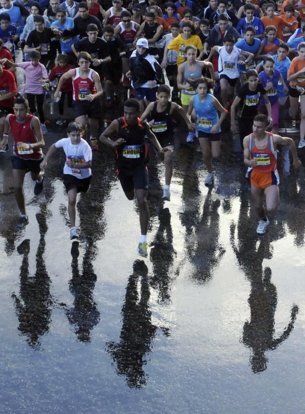 2012-11-11t141212z_563555241_gm1e8bb1pm101_rtrmadp_3_running_reuters