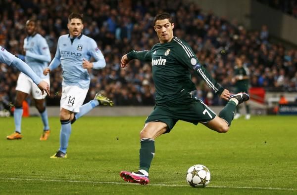 2012-11-21t213559z_1287994578_lr1e8bl1nzpds_rtrmadp_3_soccer-champions_reuters