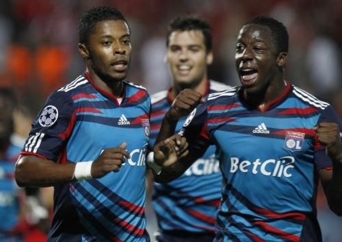 2010-09-29t192732z_01_sjs02_rtridsp_3_soccer-champions_reuters