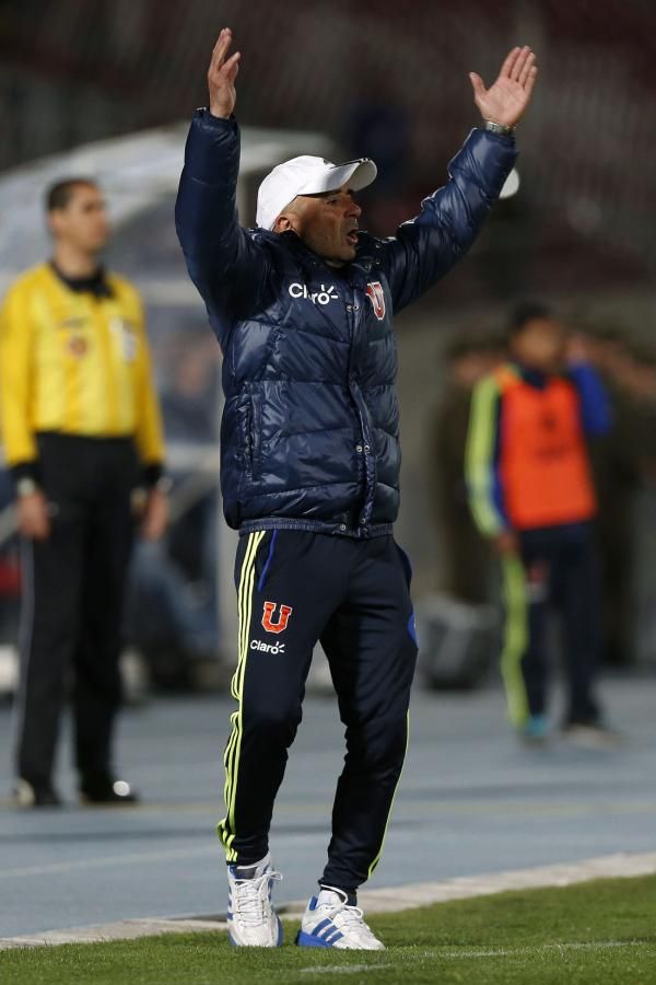 2012-10-02t234652z_1129657502_gm1e8a30lhj01_rtrmadp_3_soccer-latam_reuters