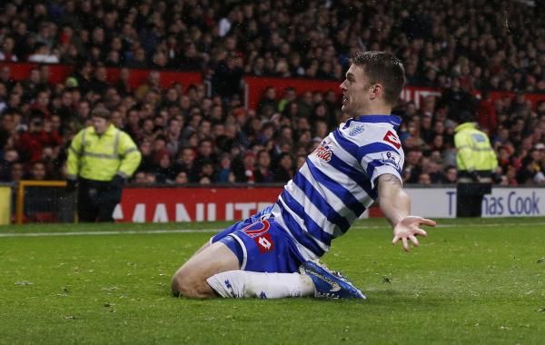 2012-11-24t163215z_1377759960_gm1e8bp01fn01_rtrmadp_3_soccer-england_reuters