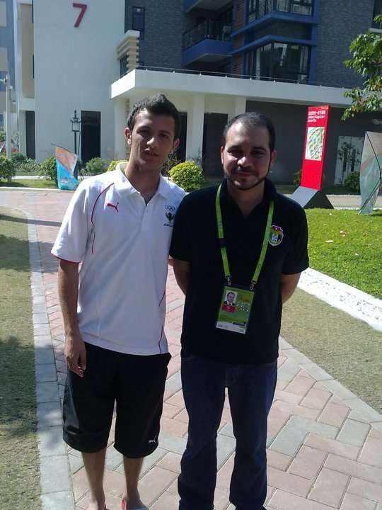 الياس مع الأمير علي بن الحسين