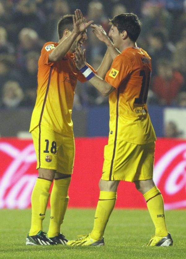 2012-11-25t212557z_1368454533_gm1e8bq0eyx01_rtrmadp_3_soccer-spain_reuters